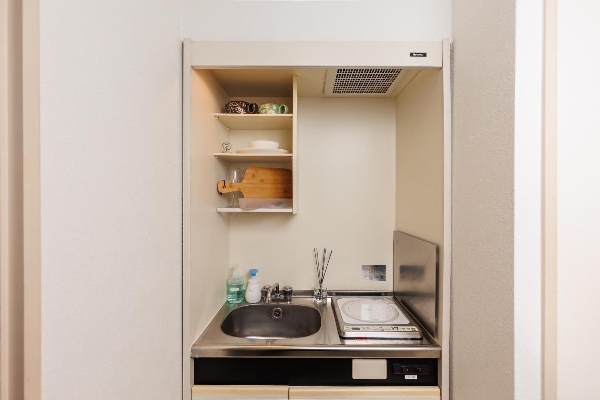 Hideaway Miyakojima Apartment Osaka Exterior photo